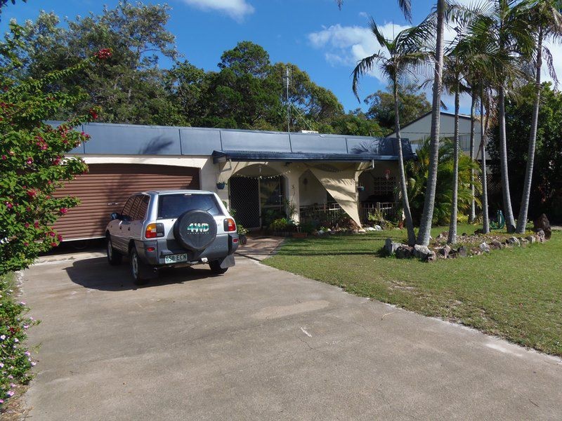 22 Rumbalara Avenue, Rainbow Beach QLD 4581