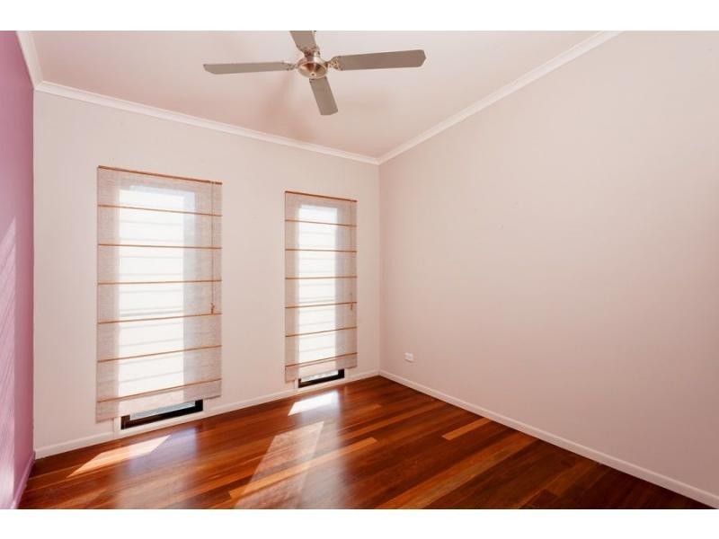 25 Naiad Court, Rainbow Beach QLD 4581
