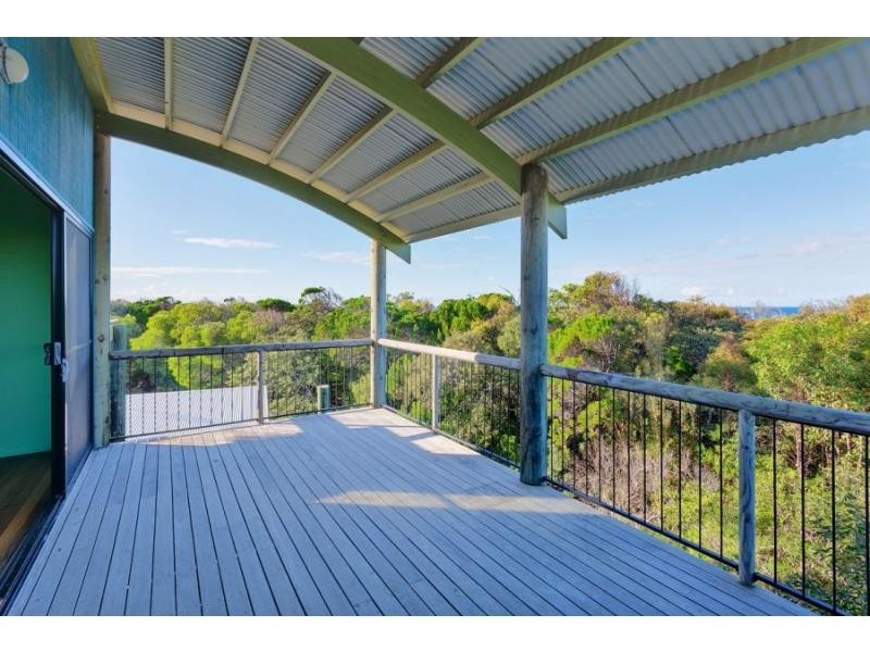 25 Naiad Court, Rainbow Beach QLD 4581