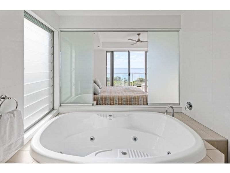 Unit 13/3-5 Ocean View Parade, Rainbow Beach QLD 4581