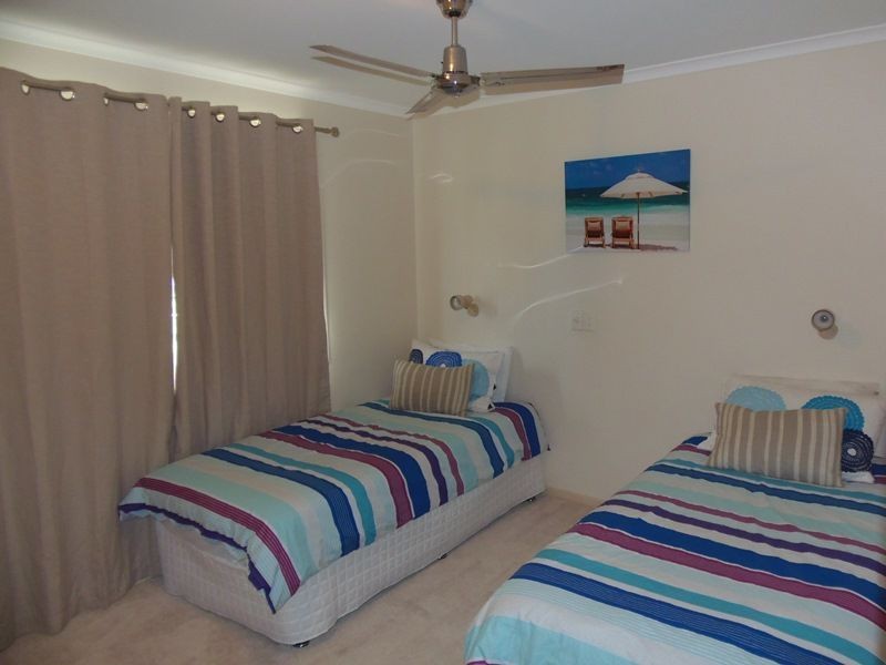 20 Manooka Drive, Rainbow Beach QLD 4581