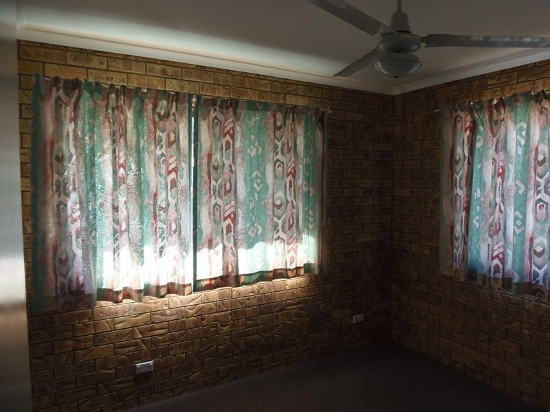 9 Rumbalara Avenue, Rainbow Beach QLD 4581