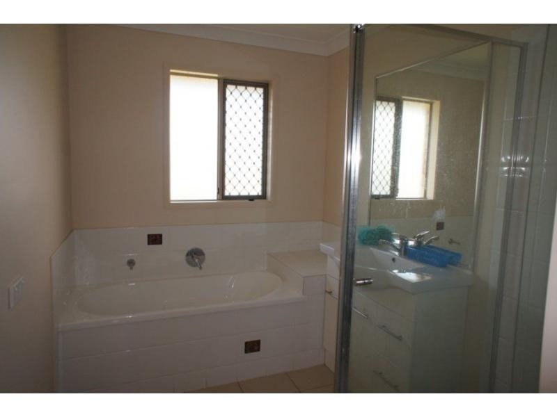 5 Ajax Court, Cooloola Cove QLD 4580
