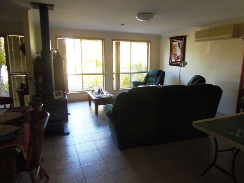 58 Bombala Crescent, Rainbow Beach QLD 4581