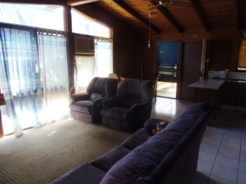 25 Rumbalara Avenue, Rainbow Beach QLD 4581