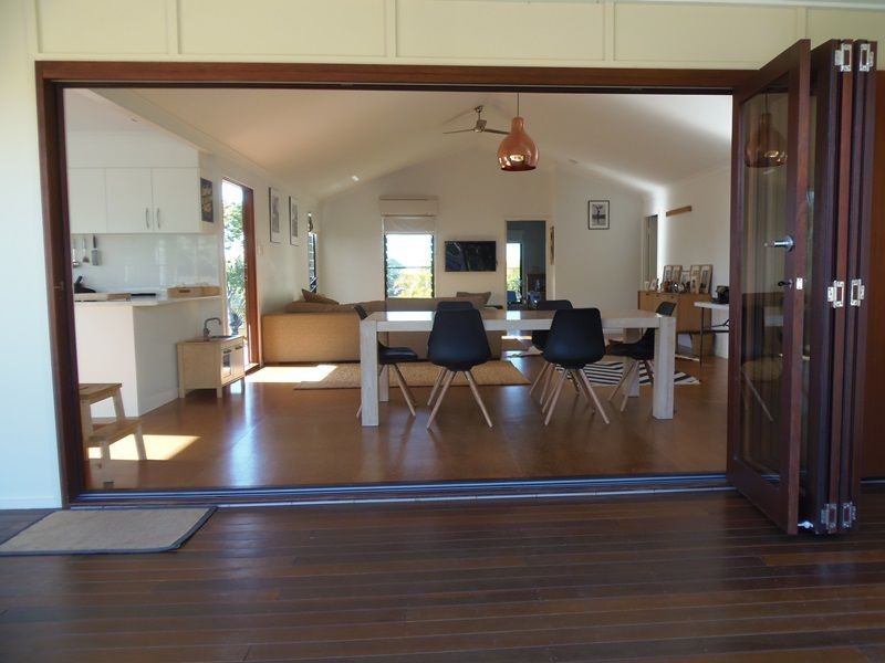 14 Manooka Drive, Rainbow Beach QLD 4581