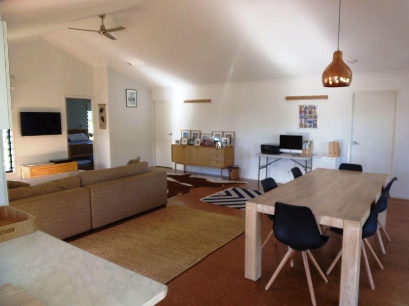 14 Manooka Drive, Rainbow Beach QLD 4581