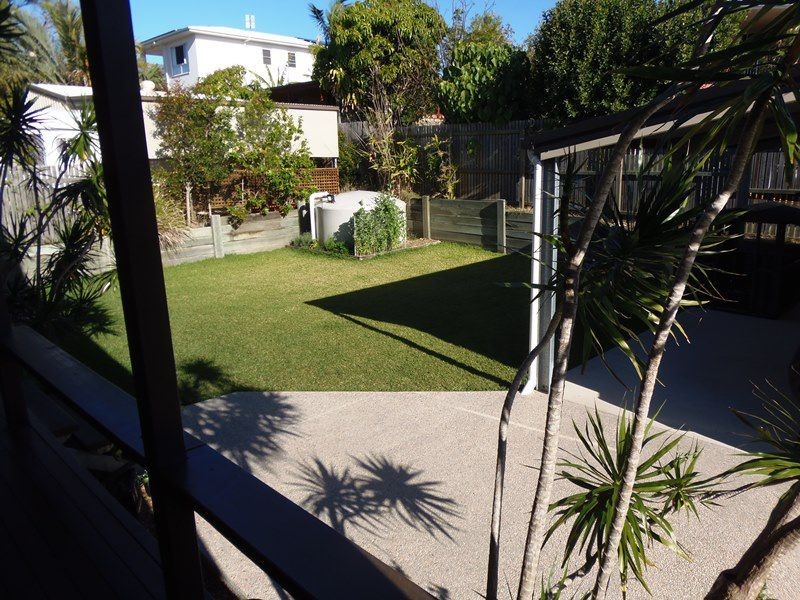 14 Manooka Drive, Rainbow Beach QLD 4581