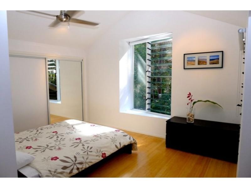 7 Naiad Court, Rainbow Beach QLD 4581