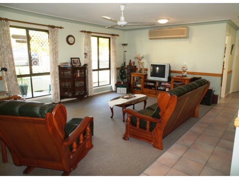 11 Beagle Avenue, Cooloola Cove QLD 4580