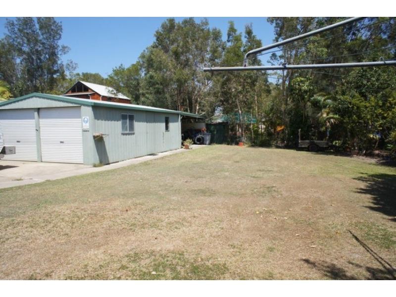 11 Beagle Avenue, Cooloola Cove QLD 4580