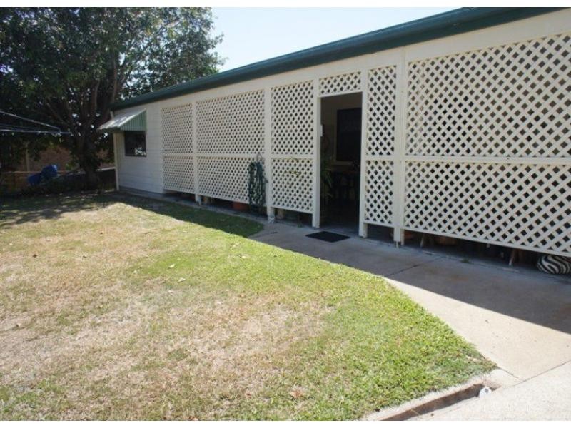 11 Beagle Avenue, Cooloola Cove QLD 4580
