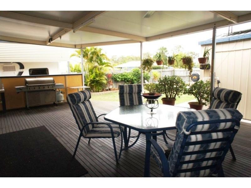 26 Kanimbla Avenue, Cooloola Cove QLD 4580