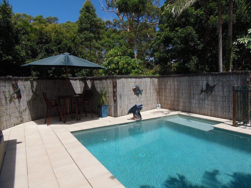 4 Bomburra Court, Rainbow Beach QLD 4581