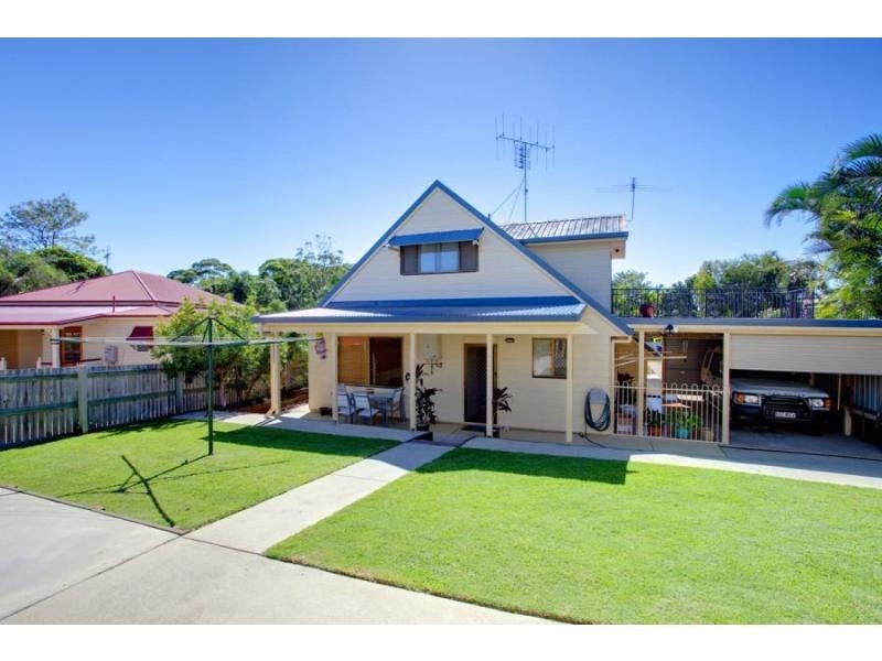 3 Bomburra Court, Rainbow Beach QLD 4581