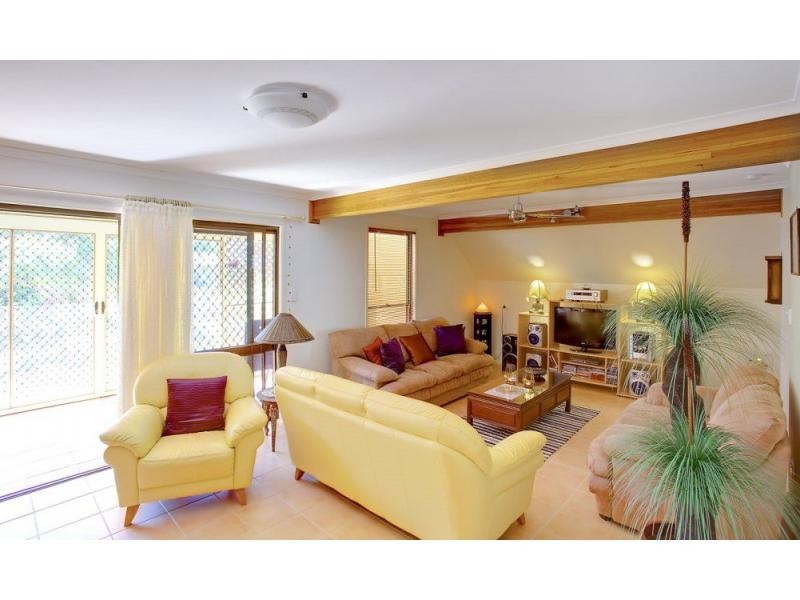 3 Bomburra Court, Rainbow Beach QLD 4581