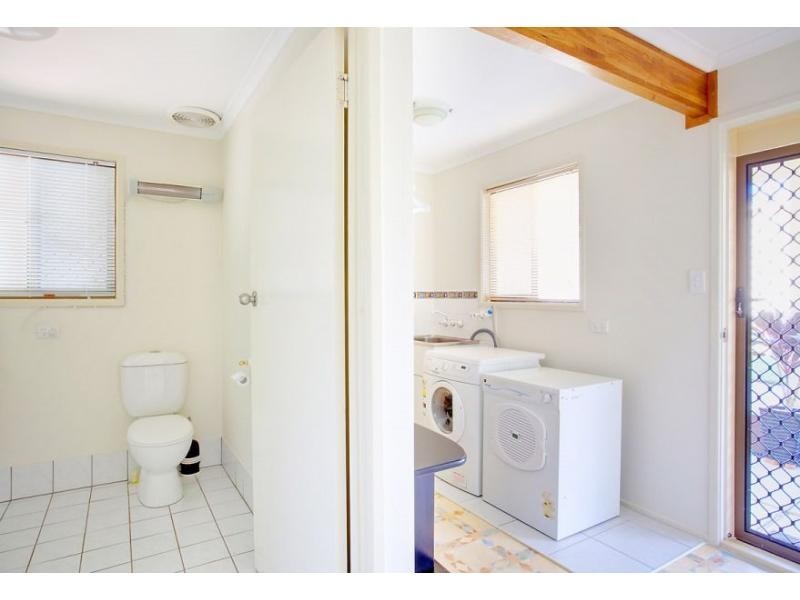 3 Bomburra Court, Rainbow Beach QLD 4581