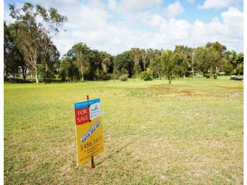18 Vanguard Court, Cooloola Cove QLD 4580