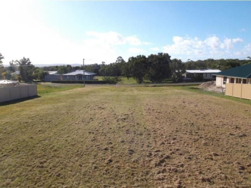 4 Roebuck Street, Cooloola Cove QLD 4580
