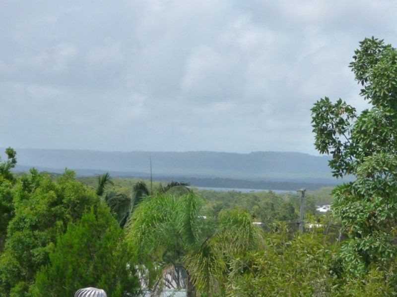 4 Nina Court, Cooloola Cove QLD 4580