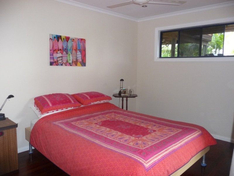 4 Nina Court, Cooloola Cove QLD 4580