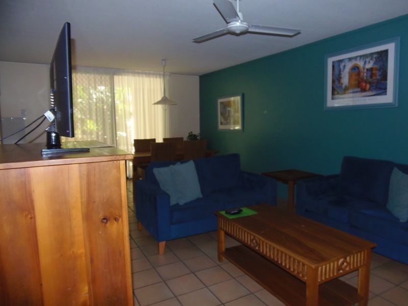 Unit 2/9 Rainbow Shores Drive, Rainbow Beach QLD 4581