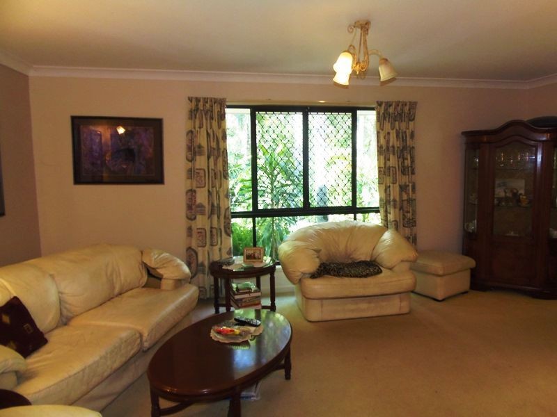 27 Satinwood Drive, Rainbow Beach QLD 4581