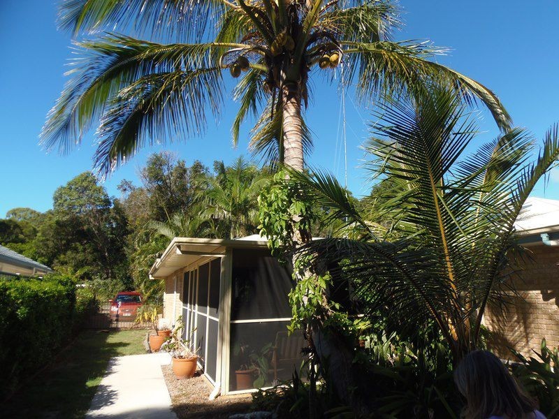 27 Satinwood Drive, Rainbow Beach QLD 4581