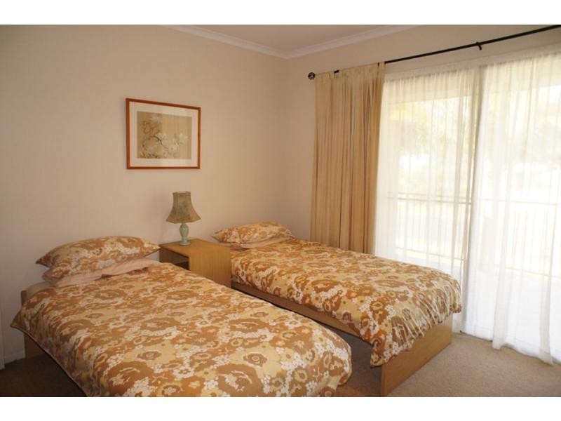 Unit 2/43 Trevally Street, Tin Can Bay QLD 4580