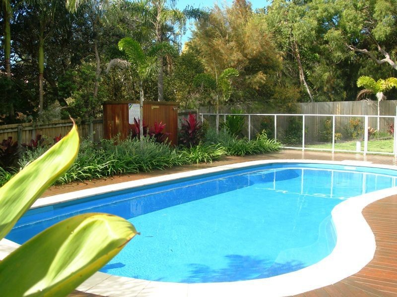 2/43 Tingira Close, Rainbow Beach QLD 4581