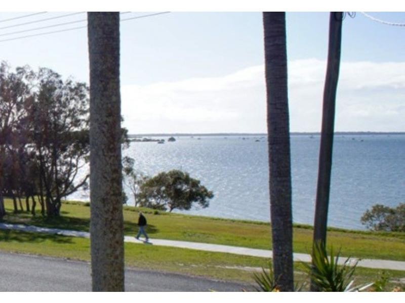 49 Esplanade, Tin Can Bay QLD 4580