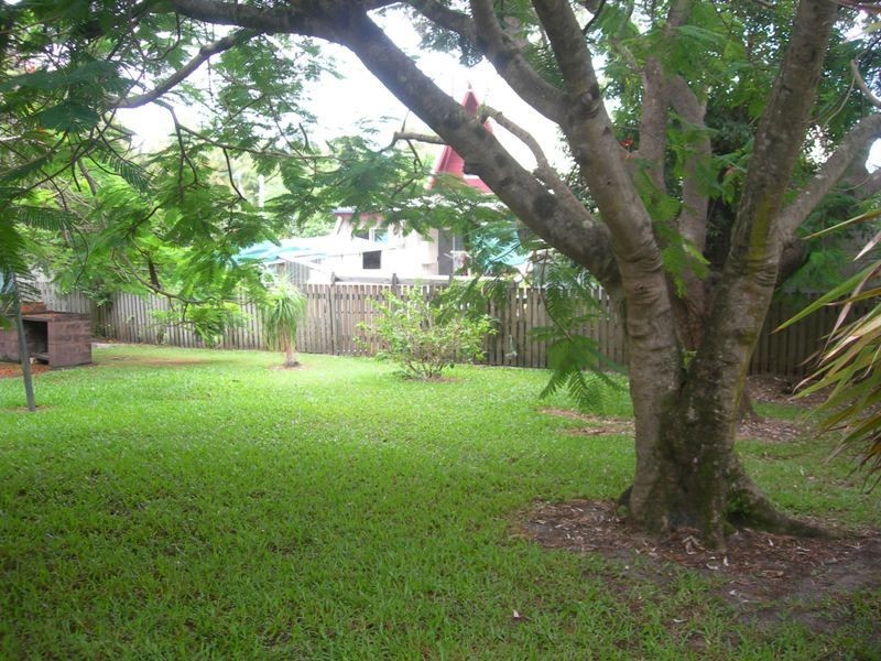 Unit 1/6 Pangatta Court, Rainbow Beach QLD 4581