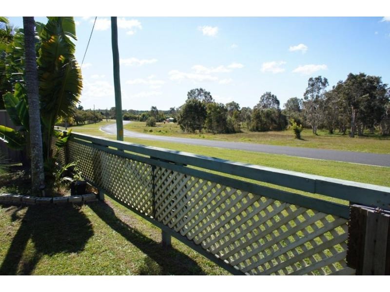 20 Mauretania Avenue, Cooloola Cove QLD 4580