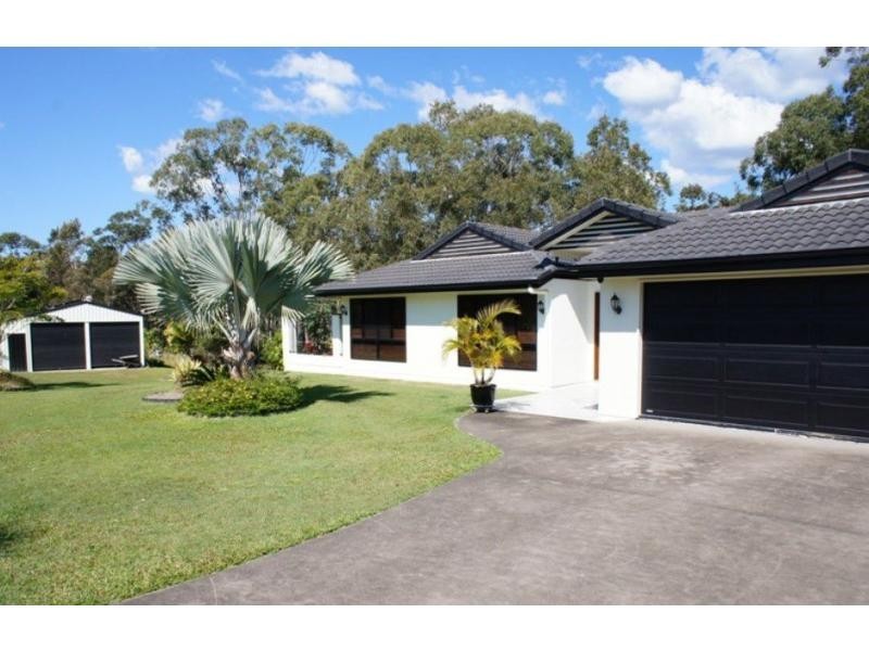 5 Sirius Court, Cooloola Cove QLD 4580