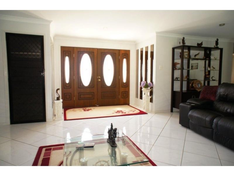 5 Sirius Court, Cooloola Cove QLD 4580