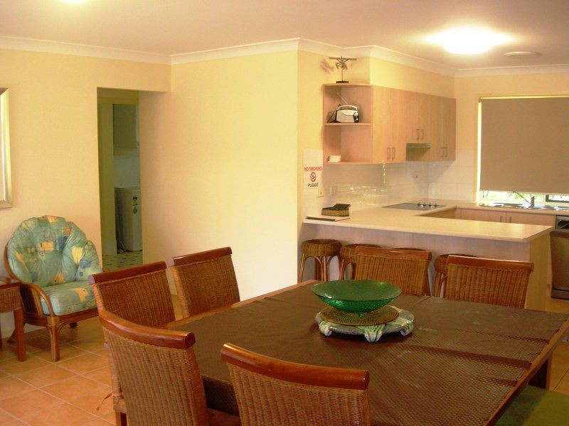 4 Boronia Place, Rainbow Beach QLD 4581