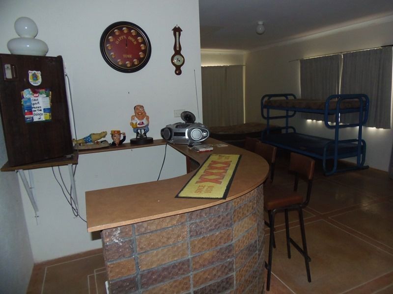 6 Kurana Street, Rainbow Beach QLD 4581