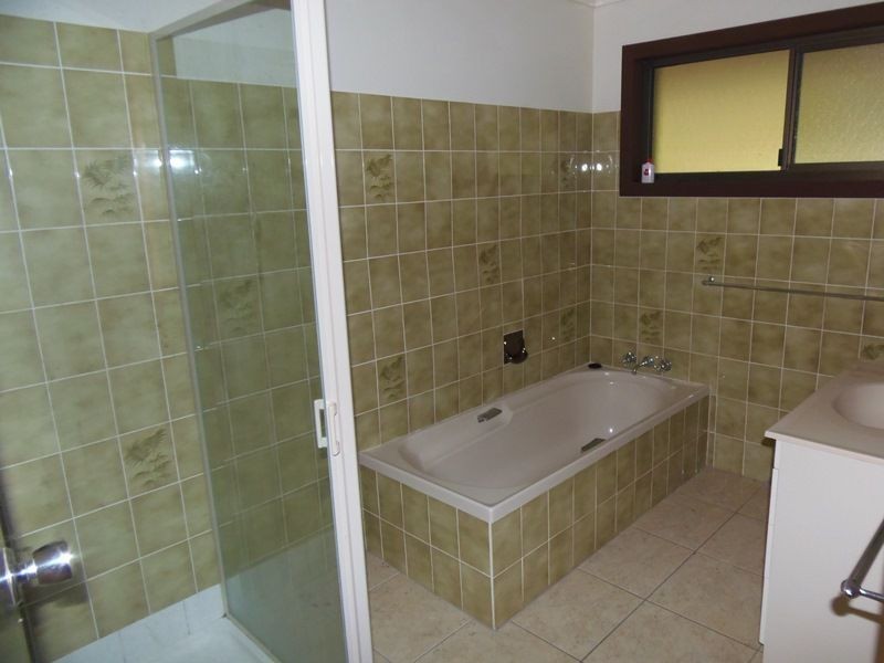 6 Kurana Street, Rainbow Beach QLD 4581