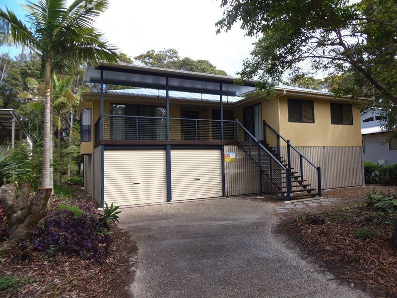 10 Naiad Court, Rainbow Beach QLD 4581