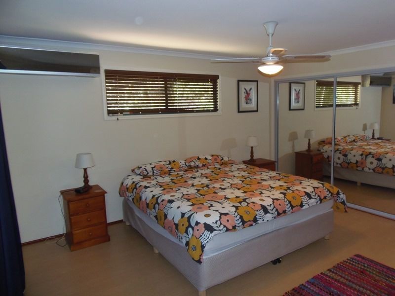 10 Naiad Court, Rainbow Beach QLD 4581