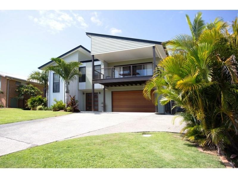 12 Tingira Close, Rainbow Beach QLD 4581