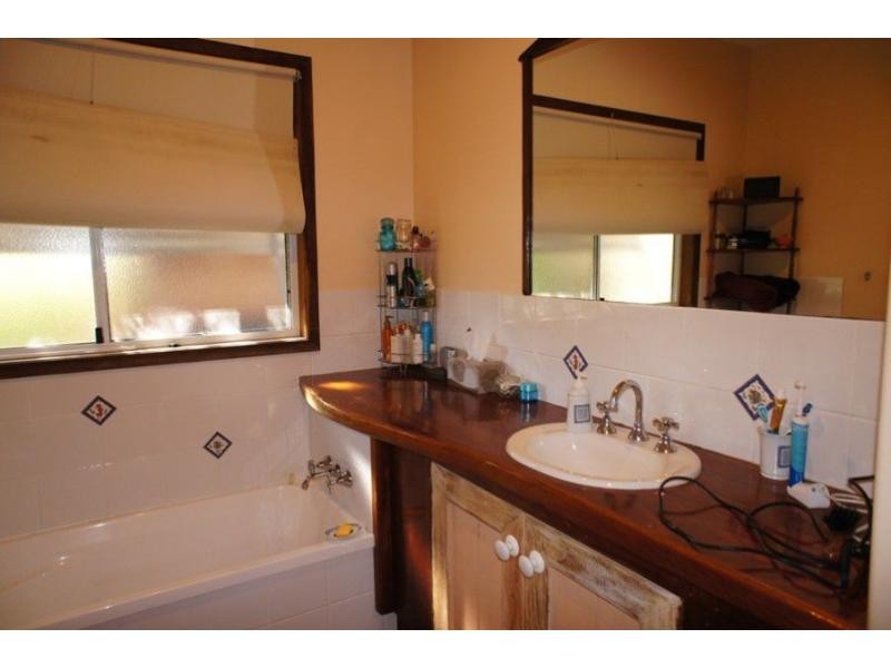2 Sentinel Court, Cooloola Cove QLD 4580