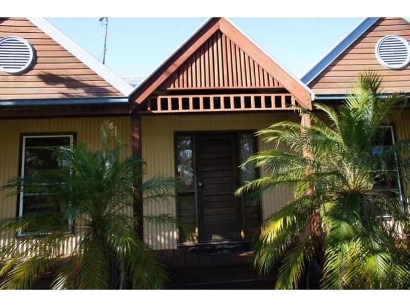 2 Sentinel Court, Cooloola Cove QLD 4580