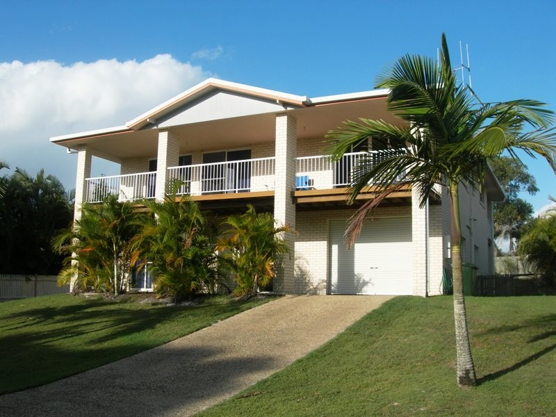13 Kurrawa Drive, Rainbow Beach QLD 4581