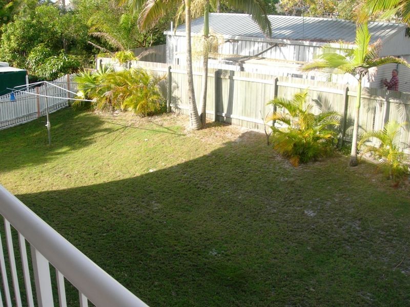13 Kurrawa Drive, Rainbow Beach QLD 4581