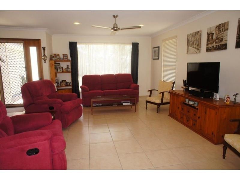 41 Summer Way, Tin Can Bay QLD 4580