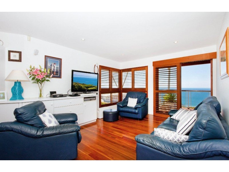 77 Cooloola Drive, Rainbow Beach QLD 4581