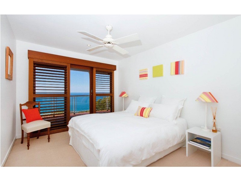 77 Cooloola Drive, Rainbow Beach QLD 4581