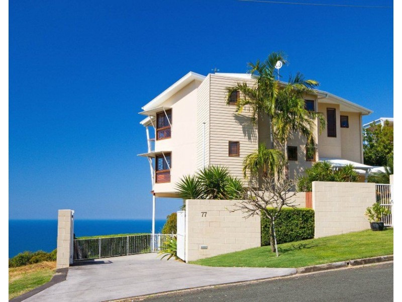 77 Cooloola Drive, Rainbow Beach QLD 4581