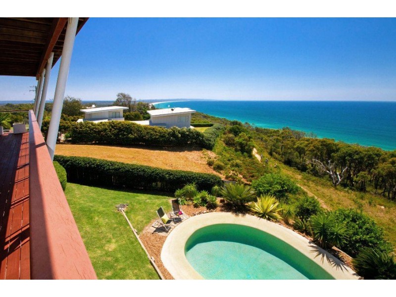 77 Cooloola Drive, Rainbow Beach QLD 4581